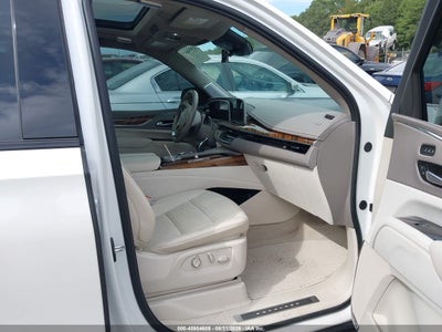 CADILLAC ESCALADE
