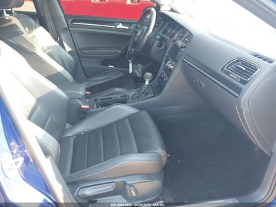 VOLKSWAGEN GOLF R