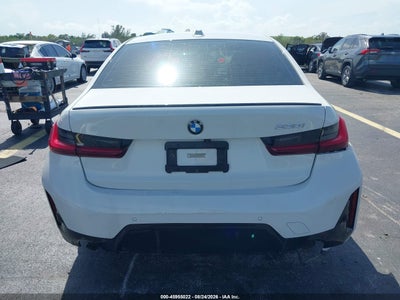 BMW 330I