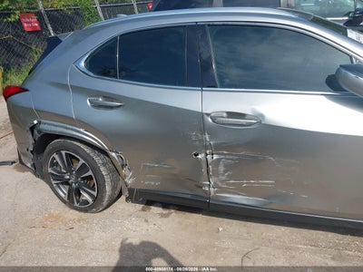 LEXUS UX 250H