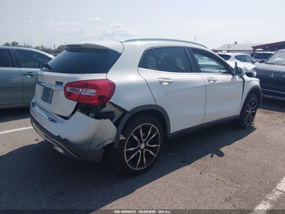 MERCEDES-BENZ GLA 250