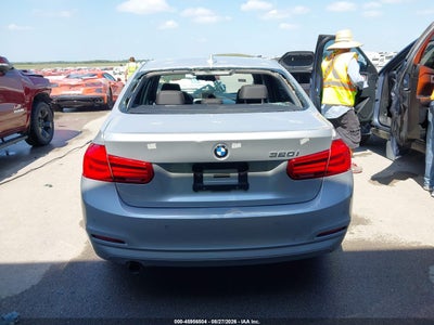 BMW 320I