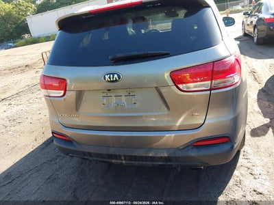 2018 KIA SORENTO 16