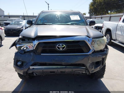 TOYOTA TACOMA