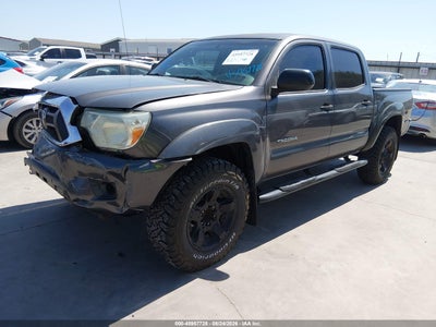TOYOTA TACOMA