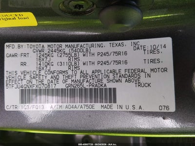 TOYOTA TACOMA