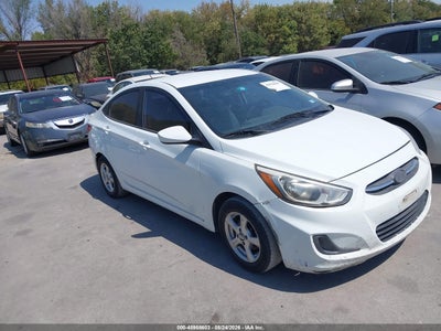 2016 HYUNDAI ACCENT
