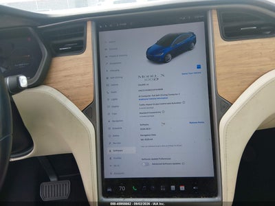 TESLA MODEL X