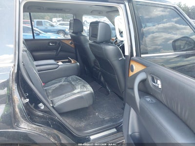 2014 INFINITI QX80 8