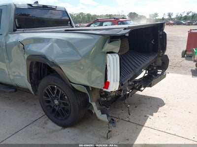 TOYOTA TUNDRA