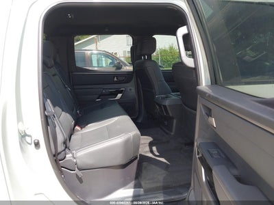 TOYOTA TUNDRA