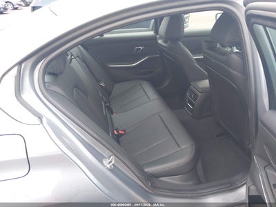 BMW 330I