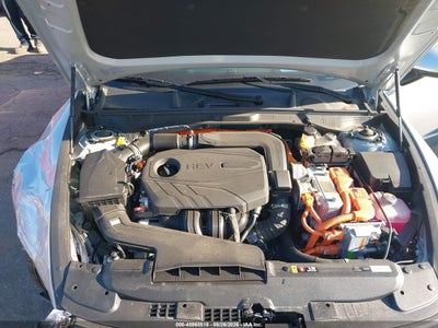 HYUNDAI SONATA HYBRID