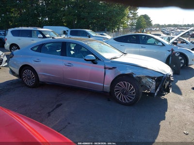 HYUNDAI SONATA HYBRID