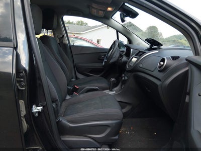 CHEVROLET TRAX