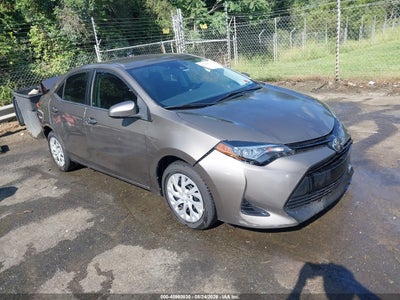 2017 TOYOTA COROLLA LE