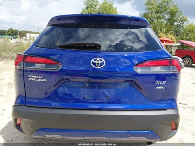 TOYOTA COROLLA CROSS