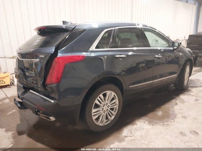 CADILLAC XT5
