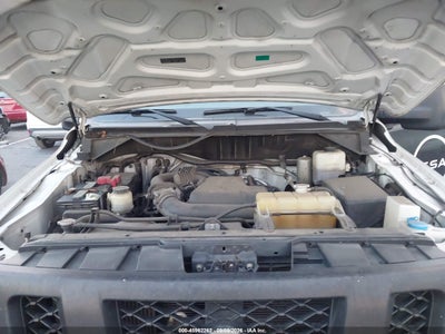 NISSAN NV CARGO NV2500 HD