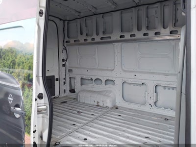NISSAN NV CARGO NV2500 HD