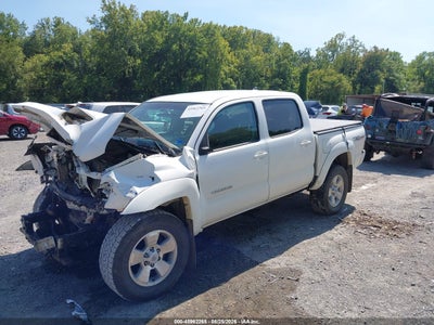 TOYOTA TACOMA