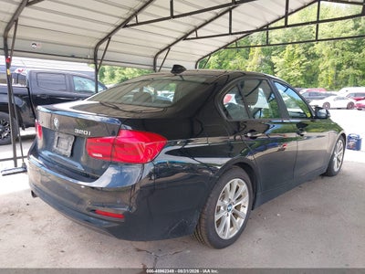 BMW 320I