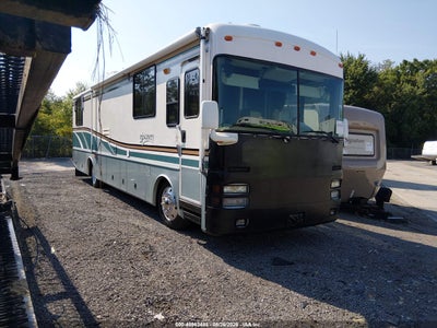 1999 Freightliner Chassis
