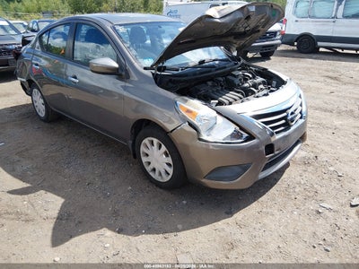 2015 Nissan Versa