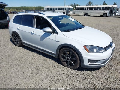 2017 VOLKSWAGEN GOLF ALLTRACK TSI S/TSI SE