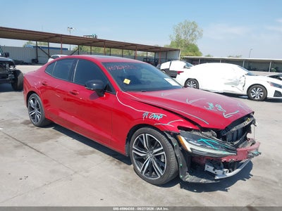 2022 Volvo S60