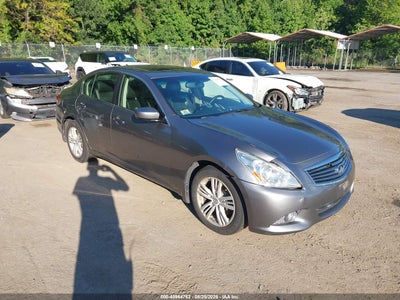 2013 Infiniti G37X