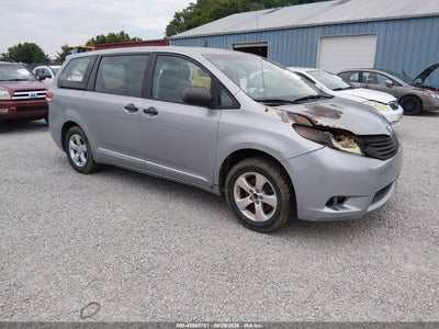 2011 Toyota Sienna