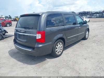CHRYSLER TOWN & COUNTRY