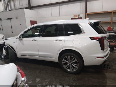 CADILLAC XT6