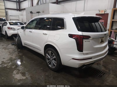 CADILLAC XT6