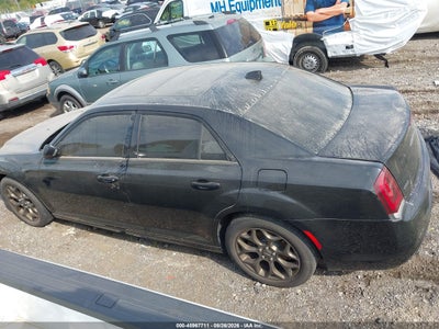 CHRYSLER 300