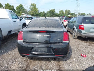 CHRYSLER 300