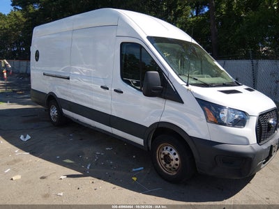 FORD TRANSIT-250 CARGO VAN