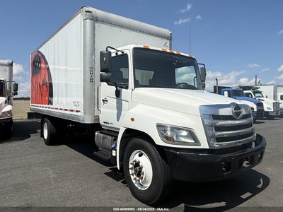 2019 Hino 338 Box Truck