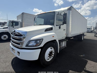 2015 Hino 268A Box Truck