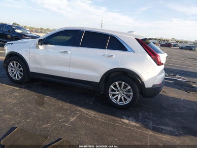 CADILLAC XT4