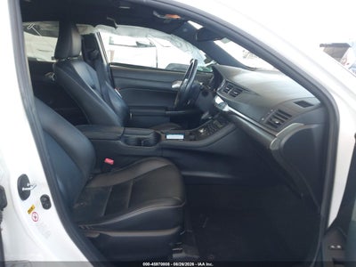 LEXUS CT 200H