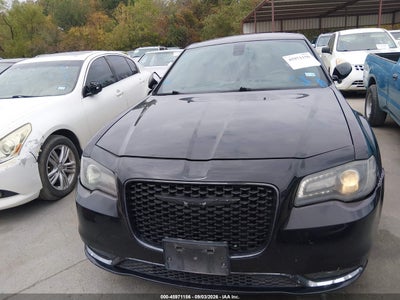 CHRYSLER 300