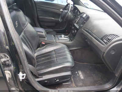 CHRYSLER 300