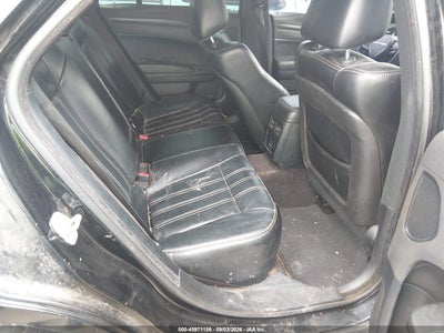 CHRYSLER 300