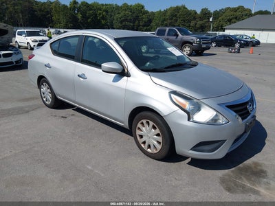 2016 Nissan Versa