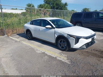2025 Kia K4