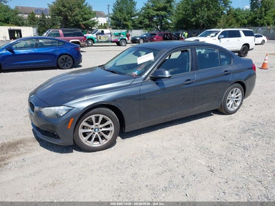 BMW 320I