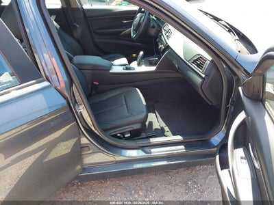 BMW 320I