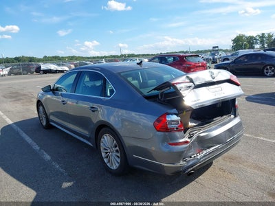 VOLKSWAGEN PASSAT